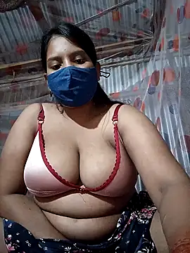 Snapshot of fluffkitty-03 chatting on November 9, 4:49 pm fluffkitty-03 online show from November 9, 4:49 pm