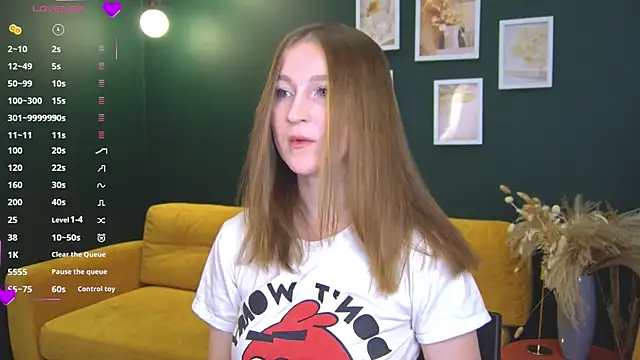 S Sandra online show from November 15, 1:07 pm