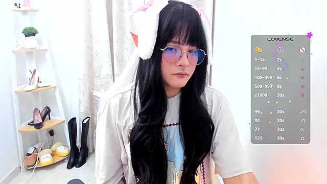 Omorimori online show from November 17, 6:03 pm