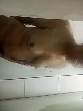 Snapshot of gigi097819 chatting on November 5, 1:00 pm gigi097819 online show from November 5, 1:00 pm