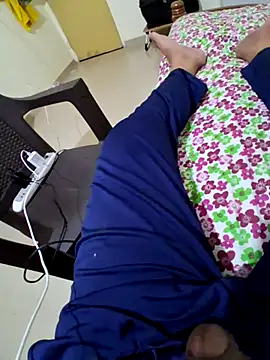 Snapshot of suraj696 chatting on November 9, 6:06 pm suraj696 online show from November 9, 6:06 pm