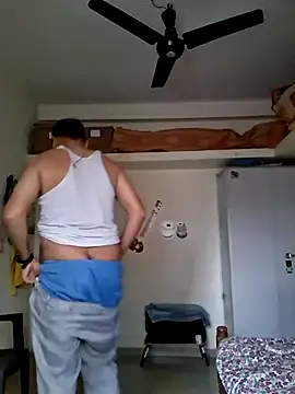 Snapshot of suraj696 chatting on November 22, 11:31 am suraj696 online show from November 22, 11:31 am