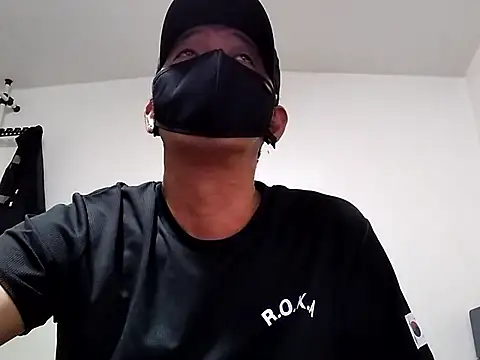 Snapshot of psh80 chatting on November 8, 12:27 pm psh80 online show from November 8, 12:27 pm