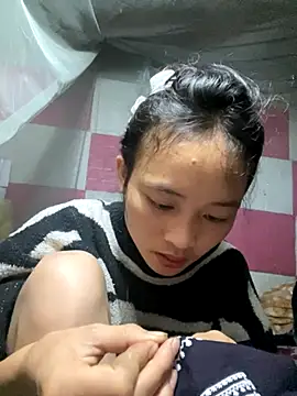 Snapshot of Li_ve chatting on November 13, 1:37 am Li ve online show from November 13, 1:37 am