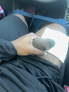 Snapshot of your_pervy_son chatting on February 17, 2:57 pm your pervy son online show from February 17, 2:57 pm