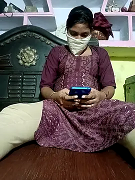 Snapshot of Soni_baby8 chatting on November 4, 6:40 pm Soni baby8 online show from November 4, 6:40 pm