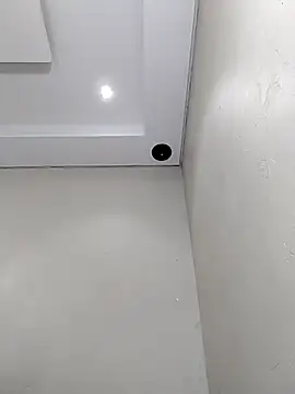 SweetSavage18 online show from February 4, 7:31 pm