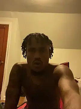 Snapshot of youngbull_dada chatting on March 11, 1:33 am youngbull dada online show from March 11, 1:33 am