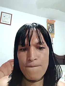 PaulinaLondra2 online show from November 4, 11:59 pm