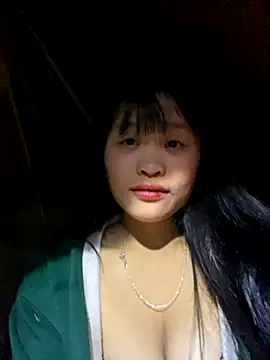 Snapshot of ThuxO7 chatting on November 3, 11:48 pm ThuxO7 online show from November 3, 11:48 pm