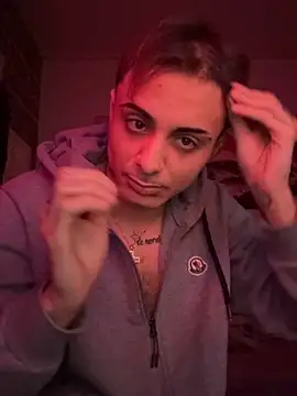 Snapshot of jiggy823 chatting on November 4, 10:47 am jiggy823 online show from November 4, 10:47 am