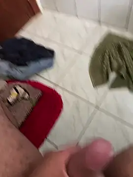 D didih online show from April 25, 3:53 pm