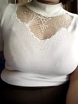 BeyeuCii99 online show from November 23, 6:02 am