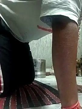 naughtyboyjii online show from November 7, 4:12 am