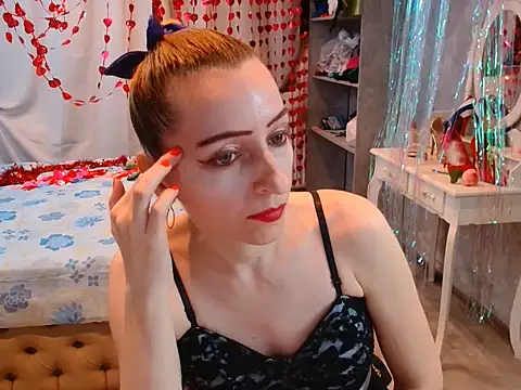 AnneDevrim online show from January 15, 7:24 am