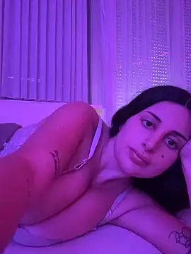 jojoa23 online show from April 20, 1:47 pm