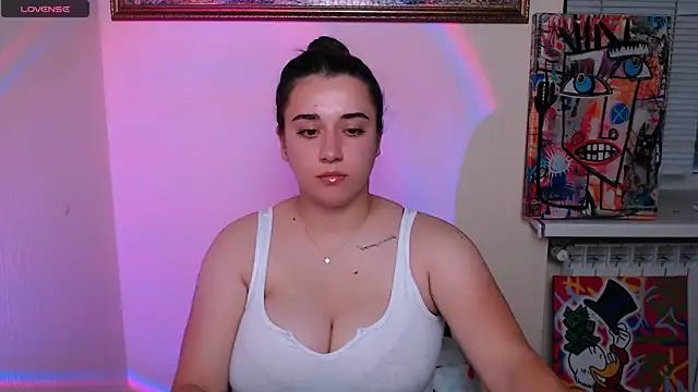 Snapshot of AlinaDoll_ chatting on June 30, 7:09 am AlinaDoll online show from June 30, 7:09 am