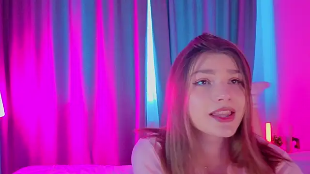 WilmaJohnson online show from February 18, 7:26 am