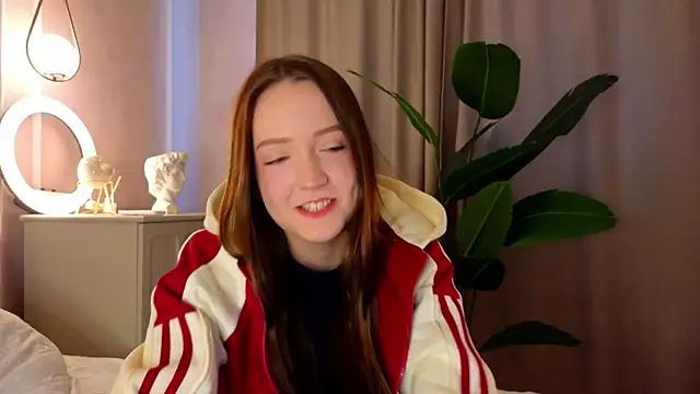 FrancesMason online show from March 1, 8:38 am