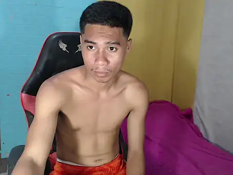 mrsexyteens online show from May 14, 7:26 am