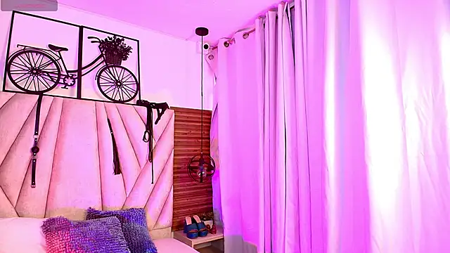 KimberlyFox t online show from May 7, 2:55 pm