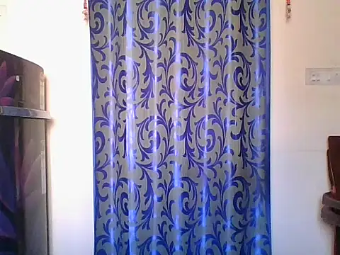 Snapshot of Mathi_cam chatting on February 2, 4:22 am Mathi cam online show from February 2, 4:22 am