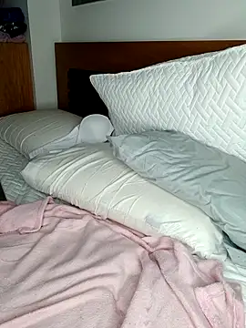 LiaAcosta online show from March 31, 2:13 am