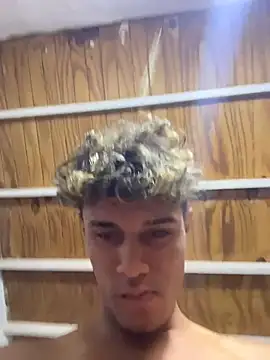 Snapshot of meliodas_23cm chatting on February 9, 3:54 am meliodas 23cm online show from February 9, 3:54 am