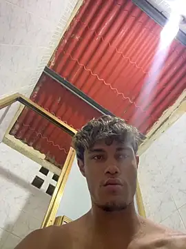 Snapshot of meliodas_23cm chatting on February 22, 11:14 pm meliodas 23cm online show from February 22, 11:14 pm