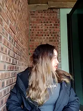 thu-cuoi online show from December 18, 7:03 am