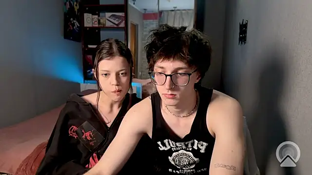 Snapshot of t_files_x chatting on January 19, 4:16 am t files x online show from January 19, 4:16 am