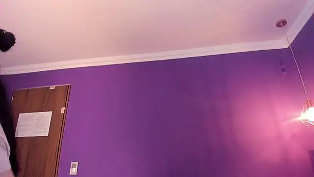 Snapshot of Isabella_Crofts chatting on February 17, 3:03 am Isabella Crofts online show from February 17, 3:03 am