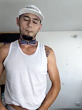 kmerlin online show from November 18, 8:35 pm