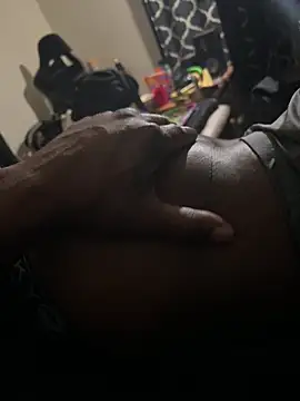 Snapshot of MistaPutHerToBed chatting on November 4, 10:03 am MistaPutHerToBed online show from November 4, 10:03 am