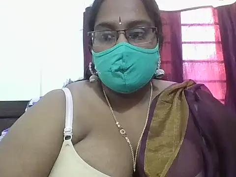 hootypriya online show from January 19, 11:47 am