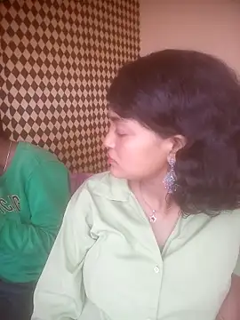 Freakingromance online show from March 12, 5:46 am