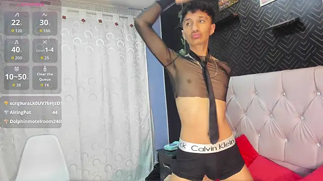 Snapshot of Elian_Julian chatting on November 12, 12:22 am Elian Julian online show from November 12, 12:22 am