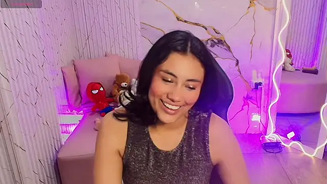 PEACHY TAY online show from May 6, 11:48 am