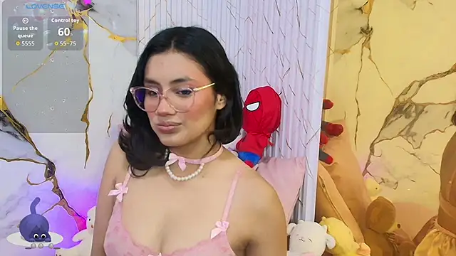 PEACHY TAY online show from May 31, 12:01 pm