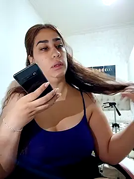 Snapshot of nahiarabiel33 chatting on November 22, 1:21 pm nahiarabiel33 online show from November 22, 1:21 pm