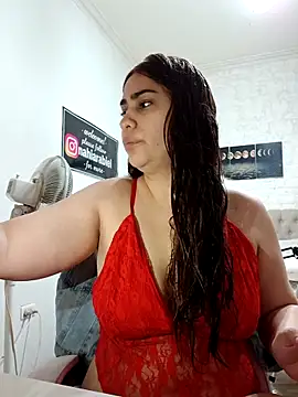 Snapshot of nahiarabiel33 chatting on December 22, 3:20 pm nahiarabiel33 online show from December 22, 3:20 pm