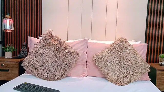 CameronJonnes online show from February 5, 7:29 pm