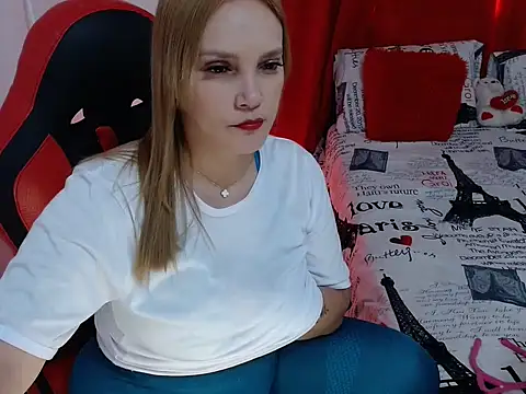 Snapshot of lesly_36 chatting on January 12, 12:43 pm lesly 36 online show from January 12, 12:43 pm