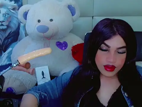 NharaBigCock online show from November 10, 7:24 pm