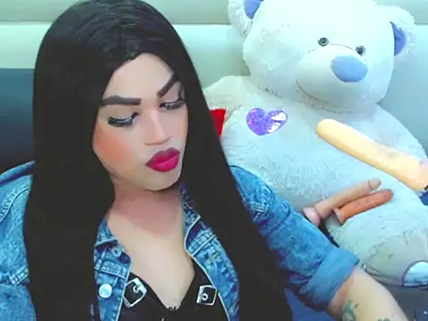 NharaBigCock online show from February 26, 7:57 pm