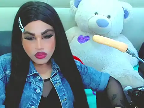 NharaBigCock online show from March 4, 6:58 pm