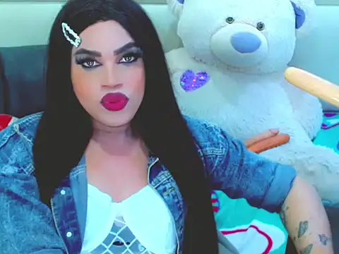 NharaBigCock online show from March 10, 7:19 pm