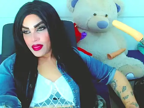 NharaBigCock online show from April 14, 6:03 pm