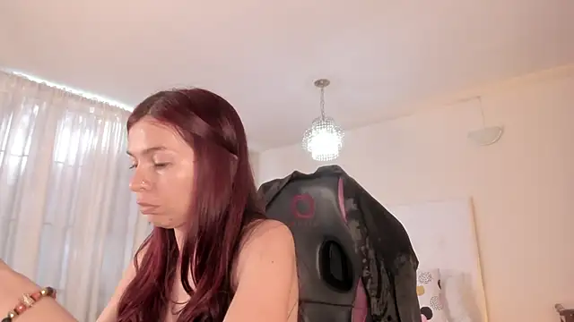 Emi Rosee online show from November 19, 12:38 pm