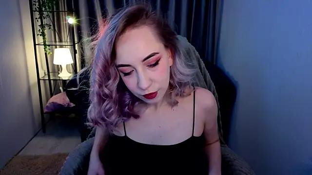 IsabelleBliz online show from November 10, 5:28 am